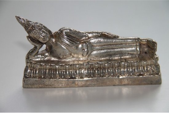 Zilveren Boeddha Beeldje voor Dinsdag