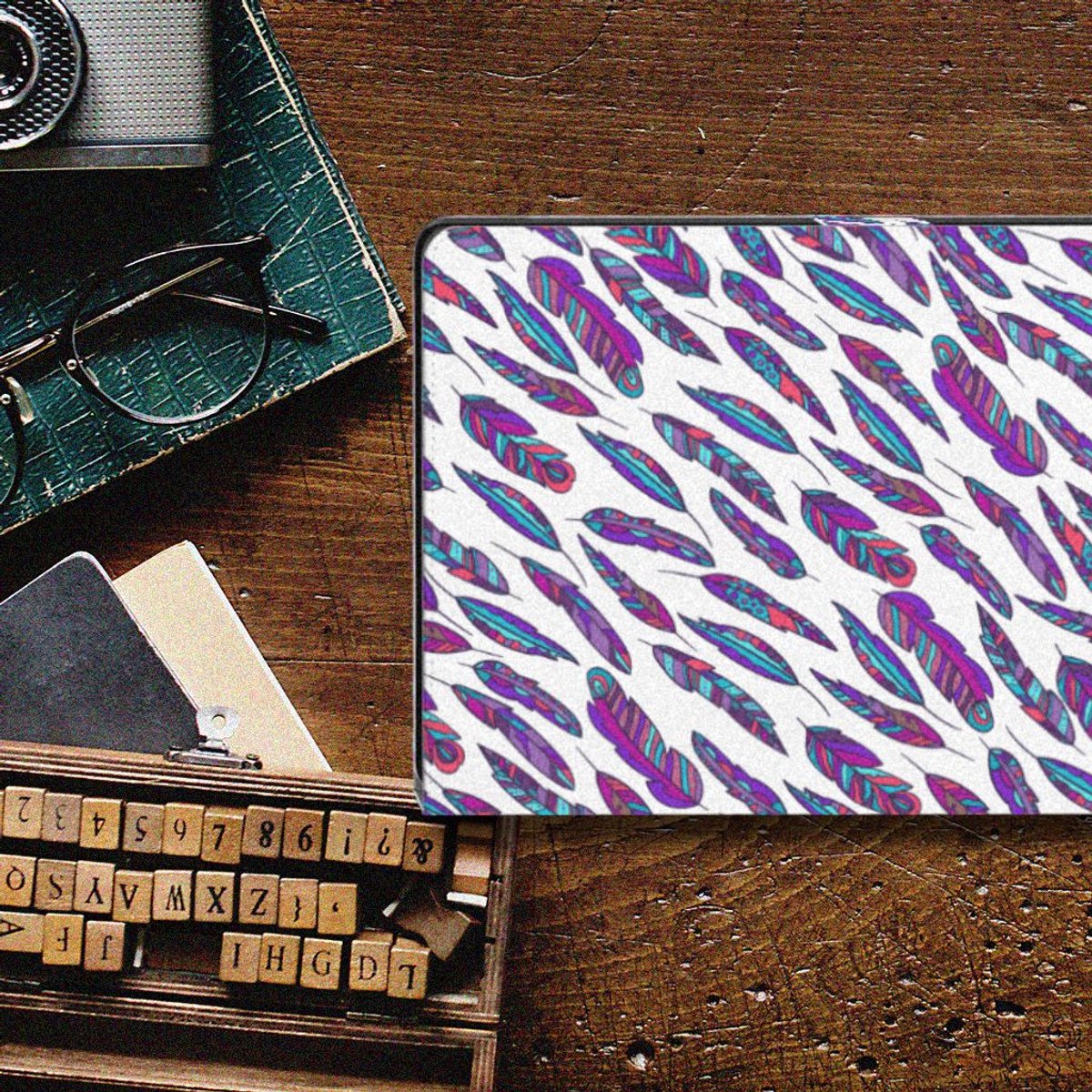 Samsung Galaxy Tab A8 2021/2022 Tablet Hoes Feathers Color