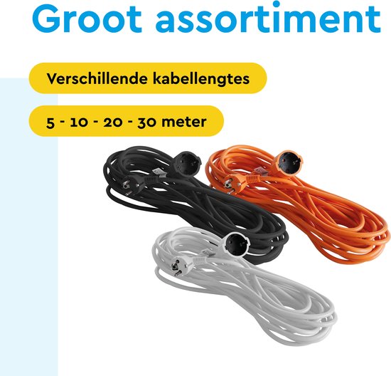 Drie opgerolde verlengsnoeren in het zwart, oranje en wit. Tekst: Verschillende kabellengtes 5 - 10 - 20 - 30 meter.
