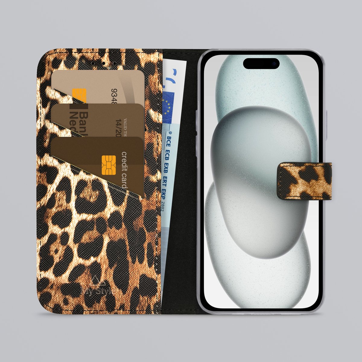 My Style Telefoonhoesje geschikt voor Apple iPhone 15 Hoesje | My Style Flex Wallet Bookcase Portemonnee | Pasjeshouder voor 3 Pasjes | Telefoonhoesje voor Pinpas / OV Kaart / Rijbewijs - Wild Leopard | Bruin