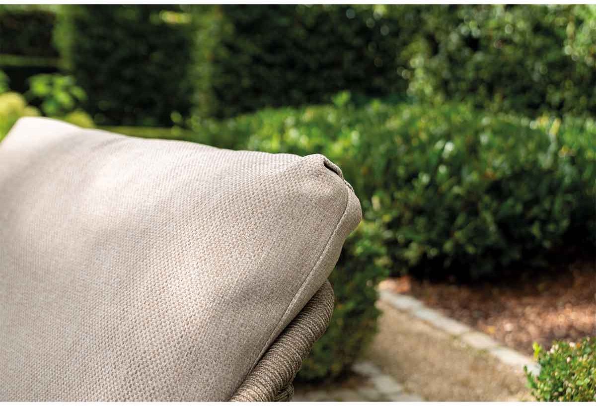 Taste by 4 Seasons Puglia chaise de jardin basse - latte