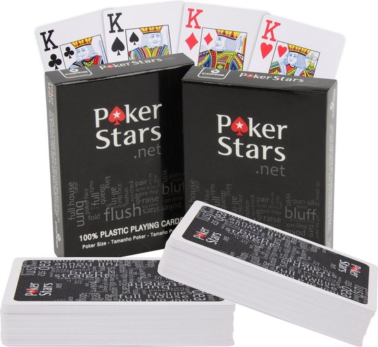 Twee zwarte kaartspellen met 'PokerStars.net' logo. Zijkanten met pokertermen. Koningskaarten zichtbaar.