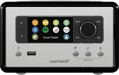 Zwarte Sonoro smart radio met zilverkleurig display en bedieningspaneel, waarop DAB, Bluetooth en Spotify iconen te zien zijn.