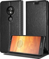Cadorabo Hoesje voor Motorola MOTO E5 / G6 PLAY in ZWARTE NACHT - Beschermhoes met magnetische sluiting, standfunctie en kaartvakje Book Case Cover Etui