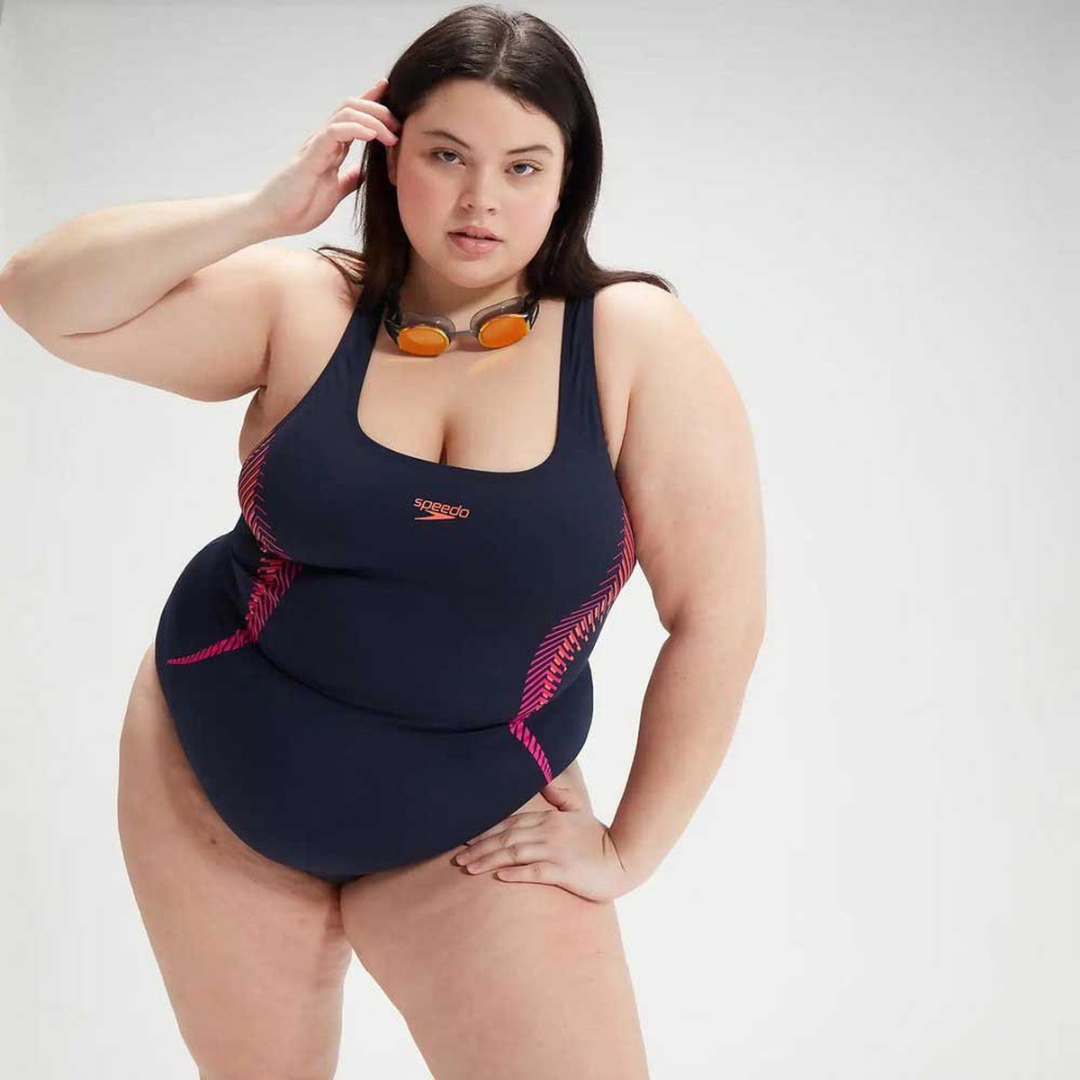Speedo Solid Scoop Neck Mesh Kadın Yüzücü Mayosu Yeşil 2XL Fiyatları ve Özellikl