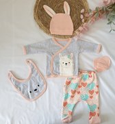 Babysetje 5-delig - Newborn kleding set/meisje - kraamcadeau- Hartjes - schattig schaapje - babykleding - babykleertjes