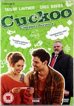 De voorkant van de Cuckoo Complete Serie 4 dvd-hoes, met Greg Davies, Taylor Lautner en een vrouw die een zwangerschapstest vasthoudt.