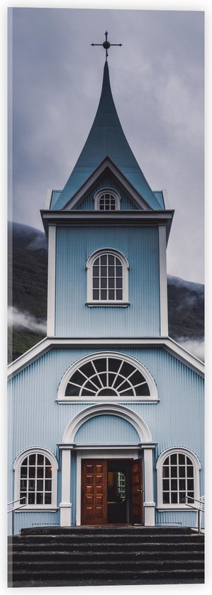 Acrylglas - Gebouw - Kerk - Landschap - Berg - Wolken - Trap - 20x60 cm Foto op Acrylglas (Met Ophangsysteem)