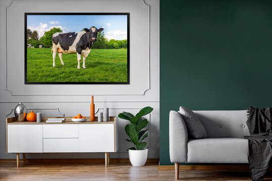 Vache Zwart et blanche dans le pré 120x80 cm