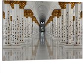 Dibond - Pilaren met Gouden Details in Witte Tempel - 100x75 cm Foto op Aluminium (Met Ophangsysteem)