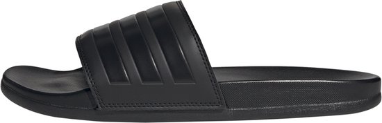 Adidas adilette comfort de couleur noire.