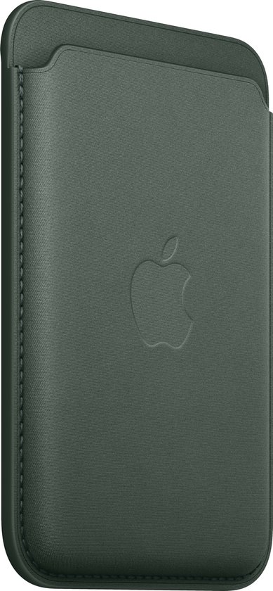 Donkergroene Apple MagSafe portemonnee van FineWoven met Apple logo.