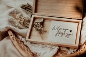 Bolletoet houten kistje + vierkant bordje tekst aankondiging- getuige - aankondiging - trouwen - bewaarkistje