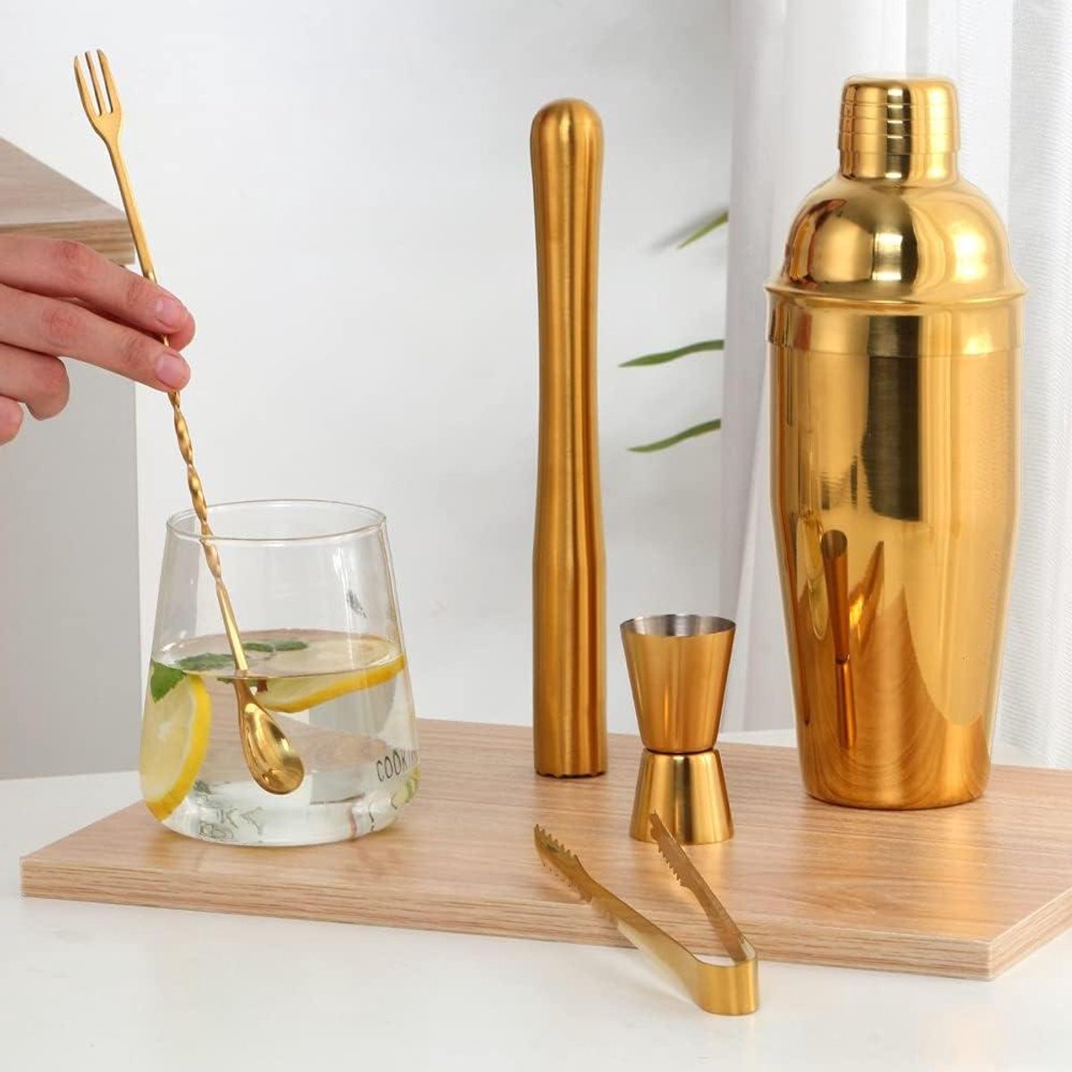Cocktailshaker Set - Barbenodigdheden - Drankjes Maken - Complete Mix Set - 750 ml - Zilver