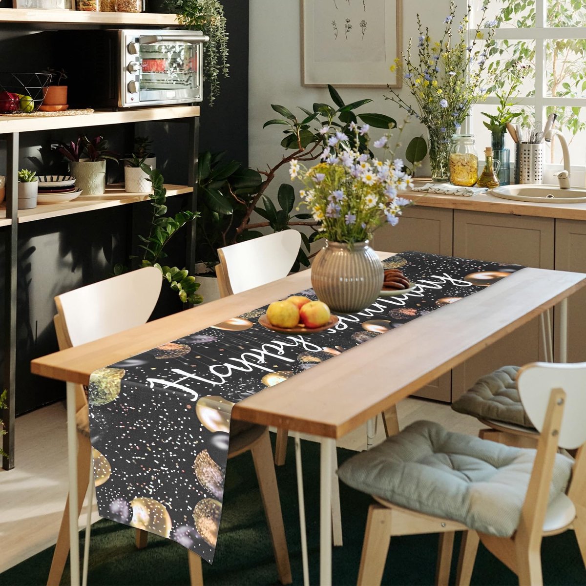 Dailygoods - Vintage Happy Birthday Tafelloper voor Verjaardagsfeestjes