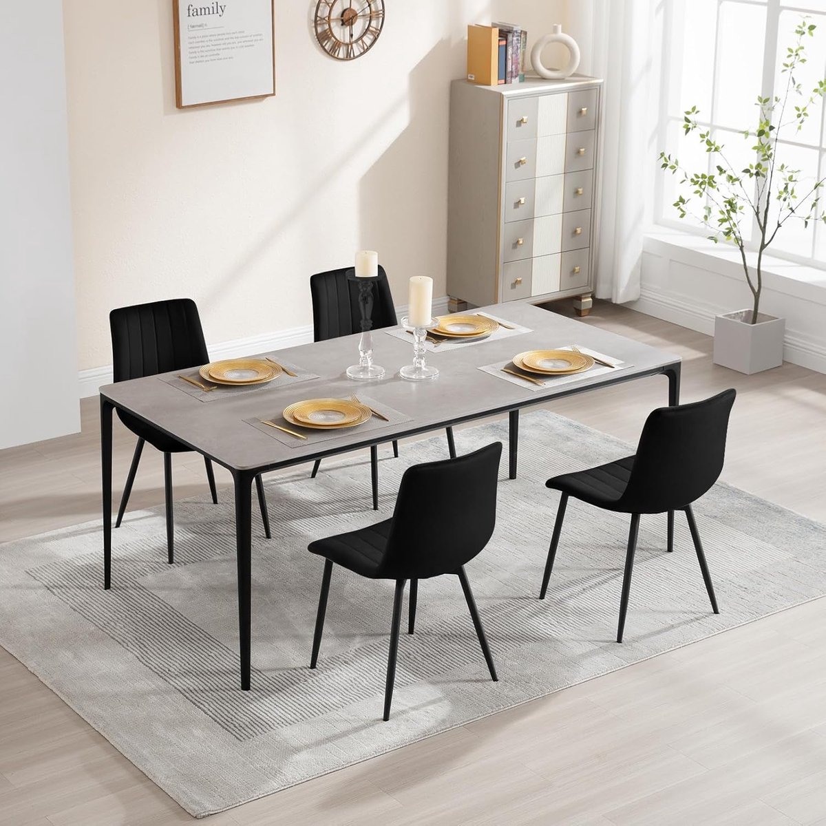 Eetkamerstoelen Set van 4 – Velvet – Ergonomisch – Zwart – Industrohome