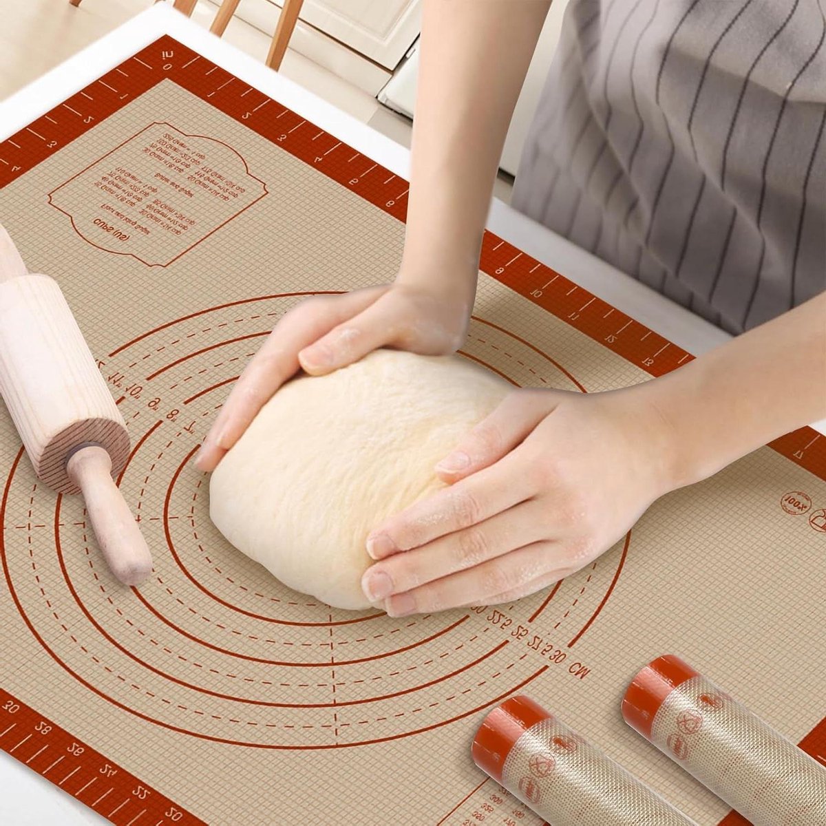 Siliconen Bakmat - Deegmat Antiaanbak - Bakken en Deeg Rollen - Dubbele Dikte 0.7mm - 40x60 cm - Rood