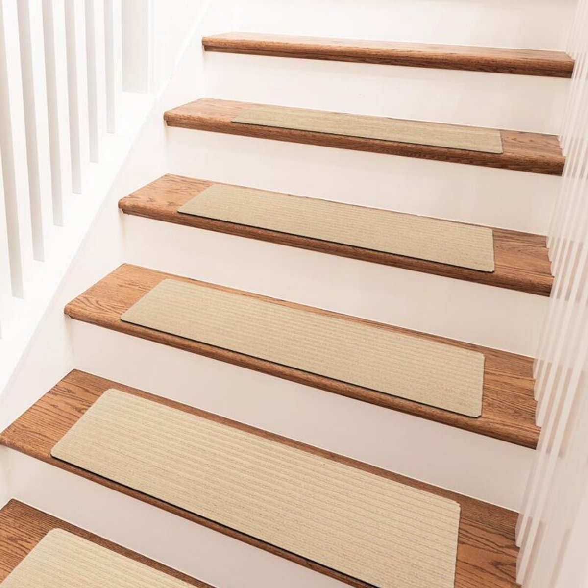 Set van 15 trapmatten, antislip, op maat te snijden, zelfklevend, geschikt voor gebruik binnenshuis door ouderen, kinderen en huisdieren (beige, 76 x 20 cm)