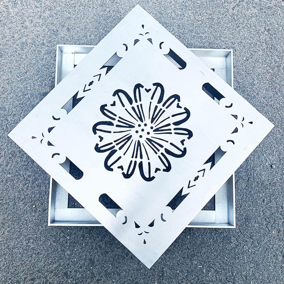 Roestvrijstalen Afvoergoot - Vloergoot Tuin - Waterafvoer Buiten - Versterkt Rugdesign - 1 Ton Draagvermogen - Zilver