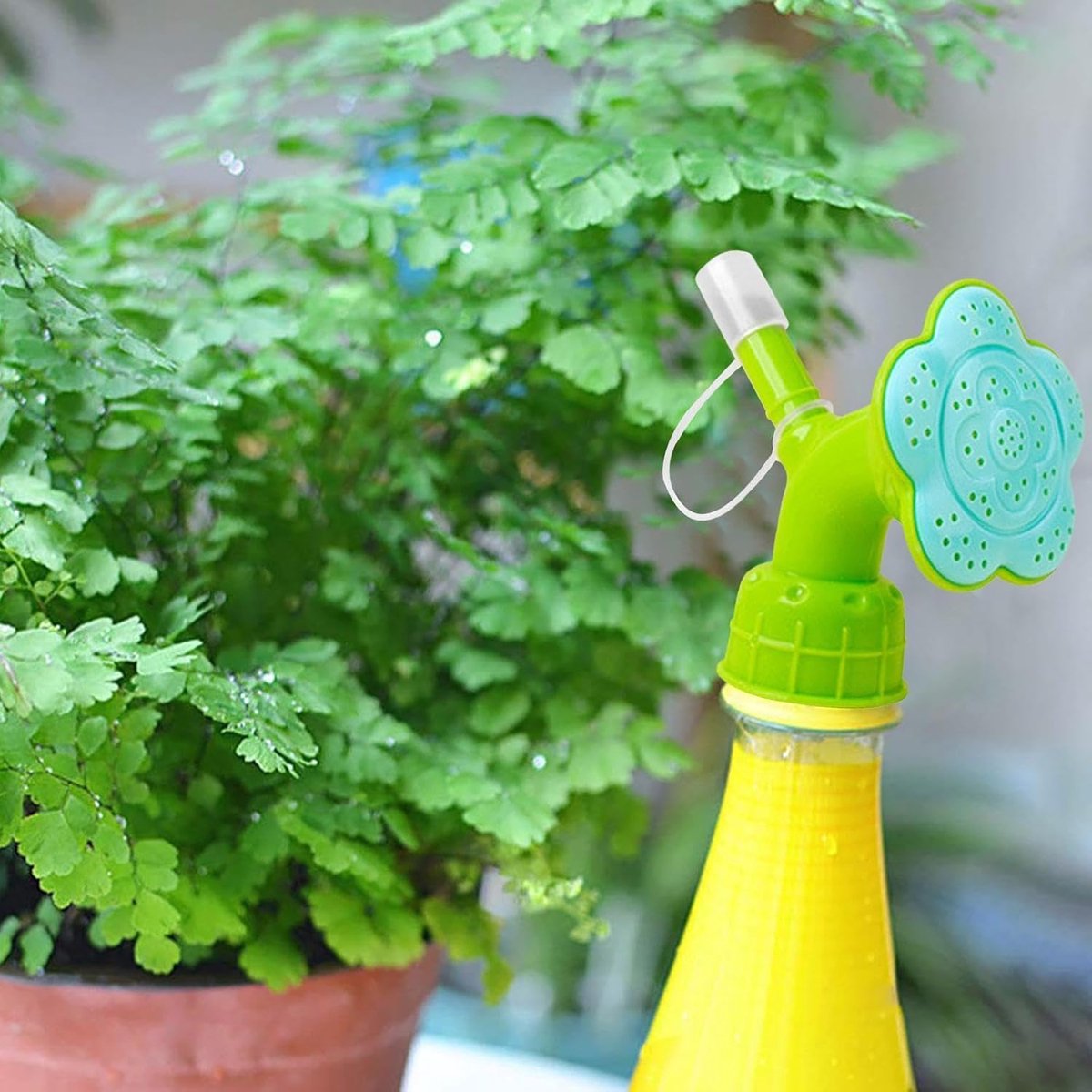 Gieter Sproeikop - Sproeier Opzetstuk - Planten Water Geven - Twee Waterstanden - Tot 2.7 cm flesopening - Groen