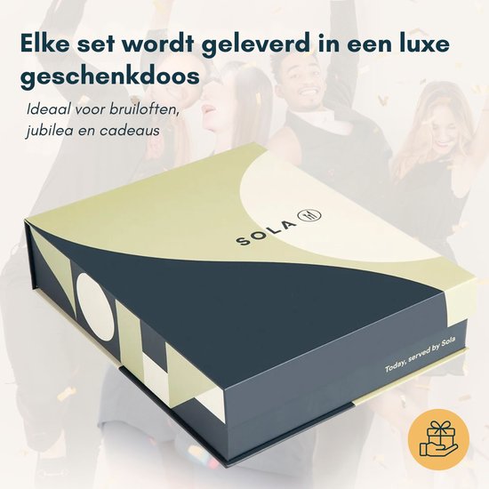 Luxe geschenkdoos van Sola met een moderne opdruk, ideaal voor bruiloften en jubilea.