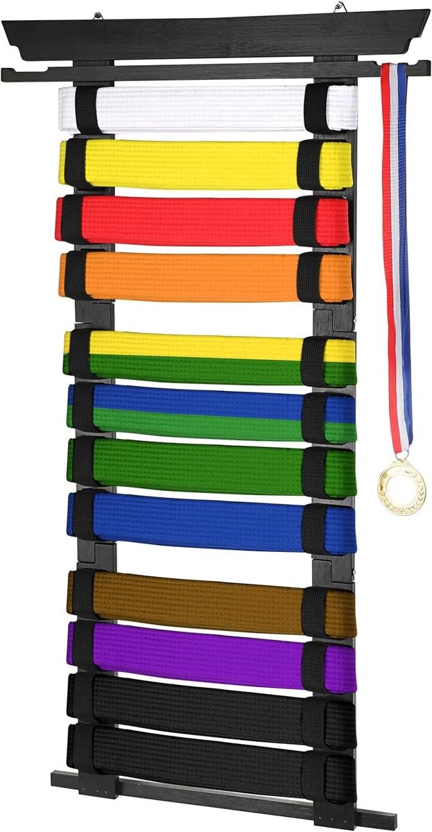 Martial Arts Belt Houder voor 12 Belts van Bamboe, Afneembare Taekwondo Riemenstandaard, Muurbevestiging als Persoonlijk Cadeau voor Vechtkunstliefhebbers