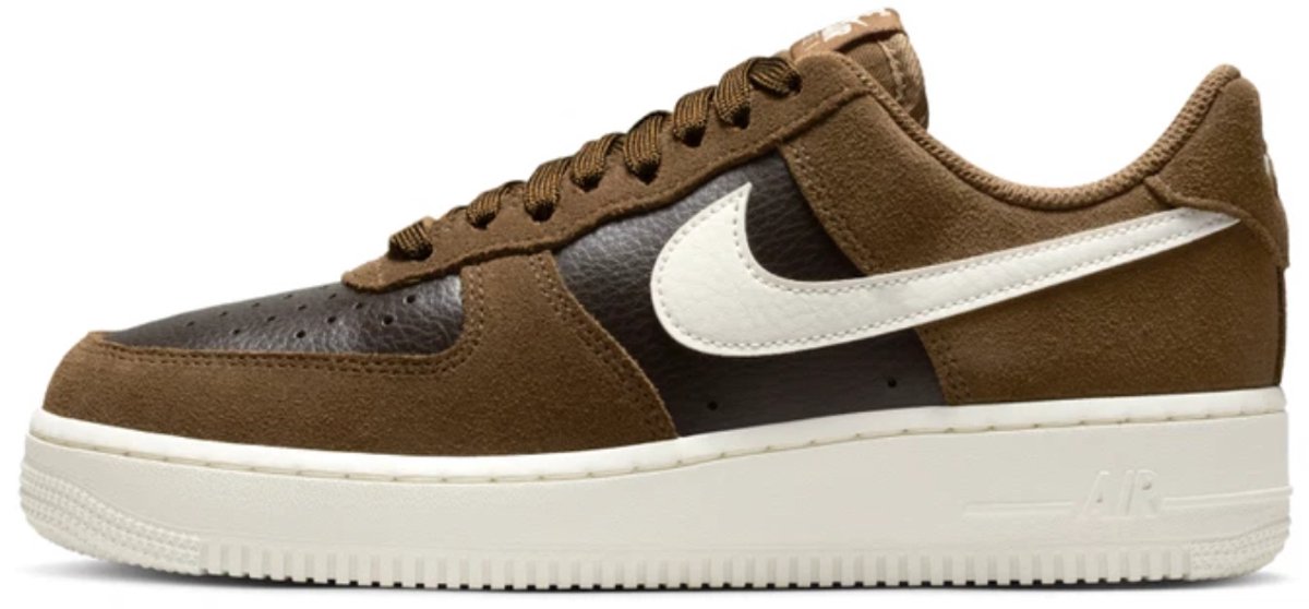 Nike Nike Air Force 1 07 Dames Sneakers� Bruin