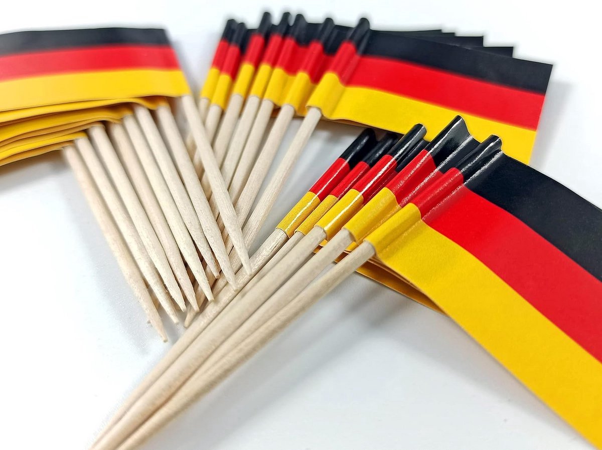 Go Go Gadget - Cocktailprikkers - Vlag prikker - 1 set van 50 stuks - 6,5cm - Duitse Vlag