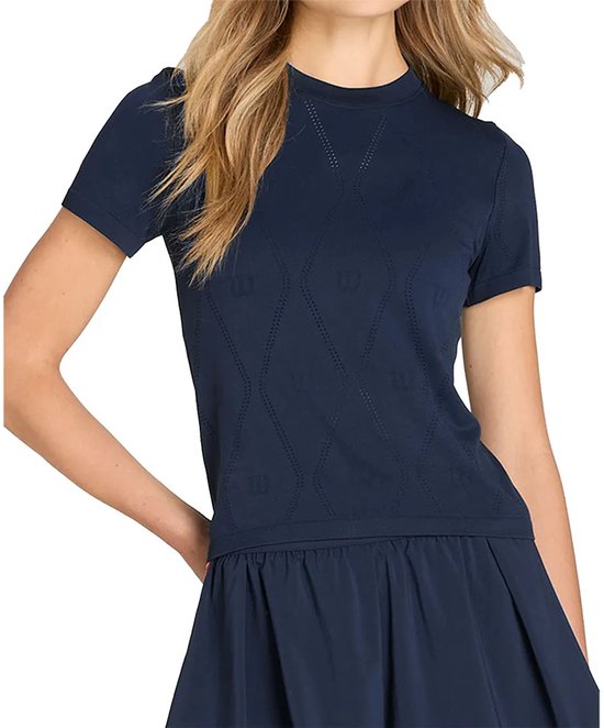 Voorkant van een donkerblauw, naadloos Wilson sportshirt met een subtiel ruitpatroon.