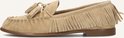 Beige instappers met franjes en veters.