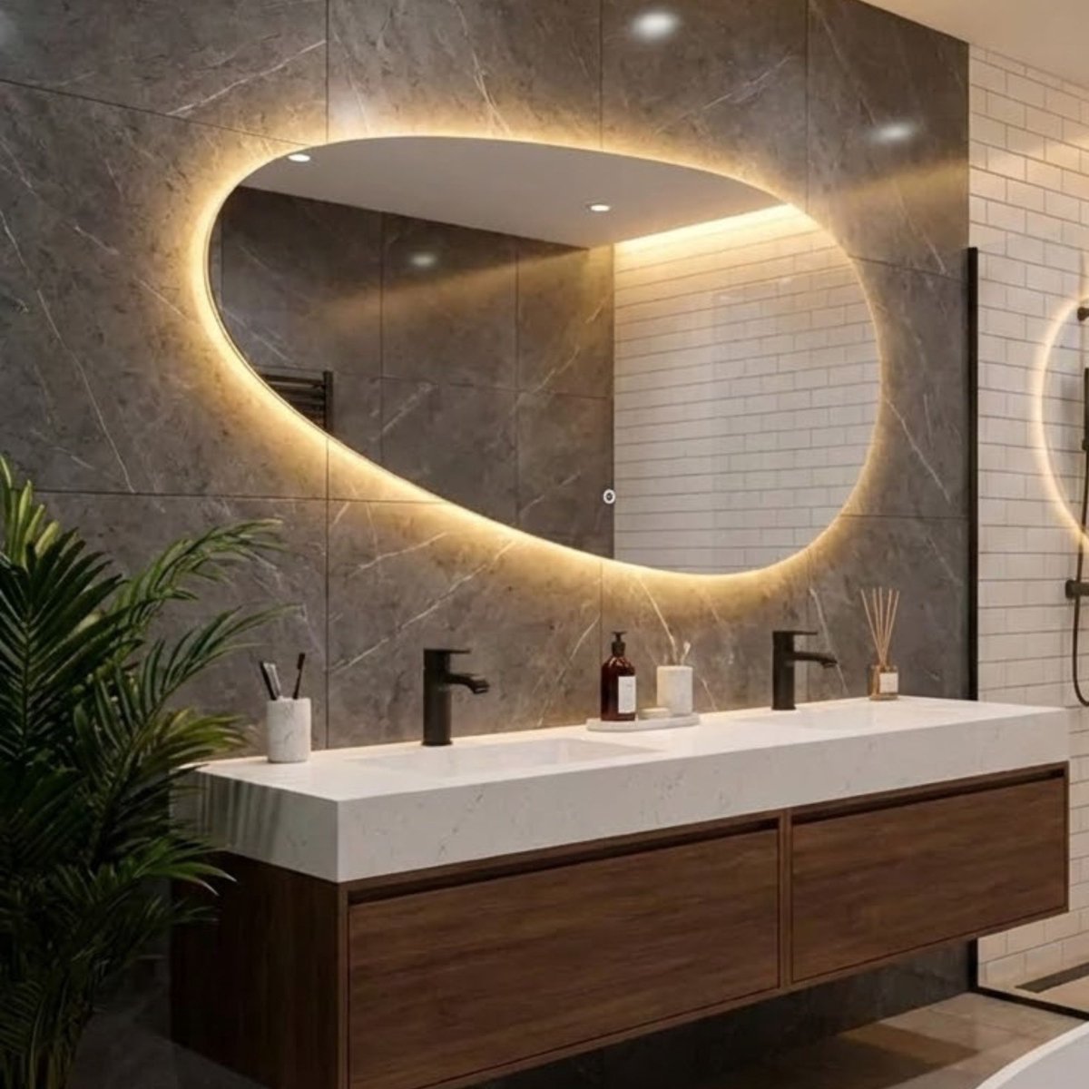 Assymetrische LED Badkamerspiegel met Verwarming & Anti-Condens | 120x75cm | Wandspiegel met Verlichting voor Douche en Badkamer