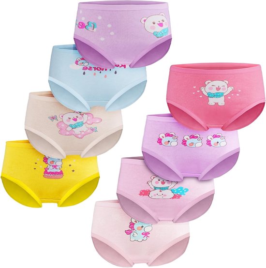 Groep van 8 meisjesonderbroeken in pastelkleuren met diverse schattige tekeningen van beren en eenhoorns.
