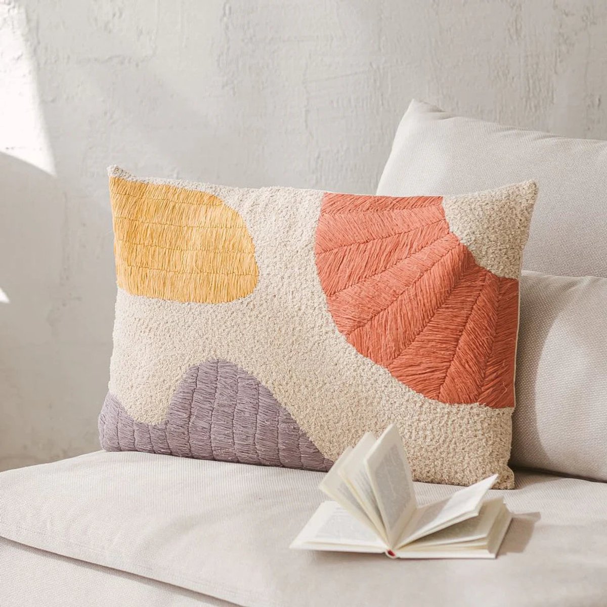 TFP Artisanal Embellished Cushion Cover - Sierkussenhoes | Ziva - 40 x 60 cm - 100% Organic Cotton (GOTS Certified) - Handmade in India - natural white, cream, Lavendar Gray, Purple, Coral Orange