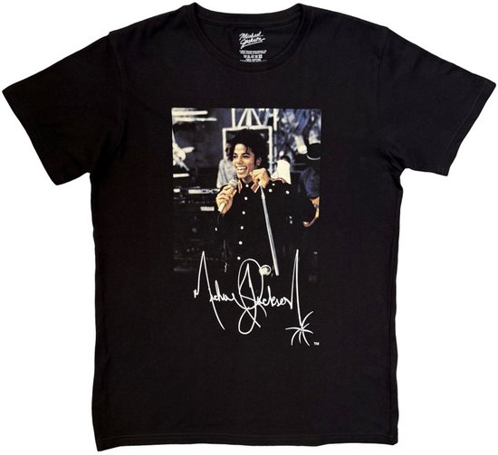 T-shirt noir avec une impression de Michael Jackson et sa signature.