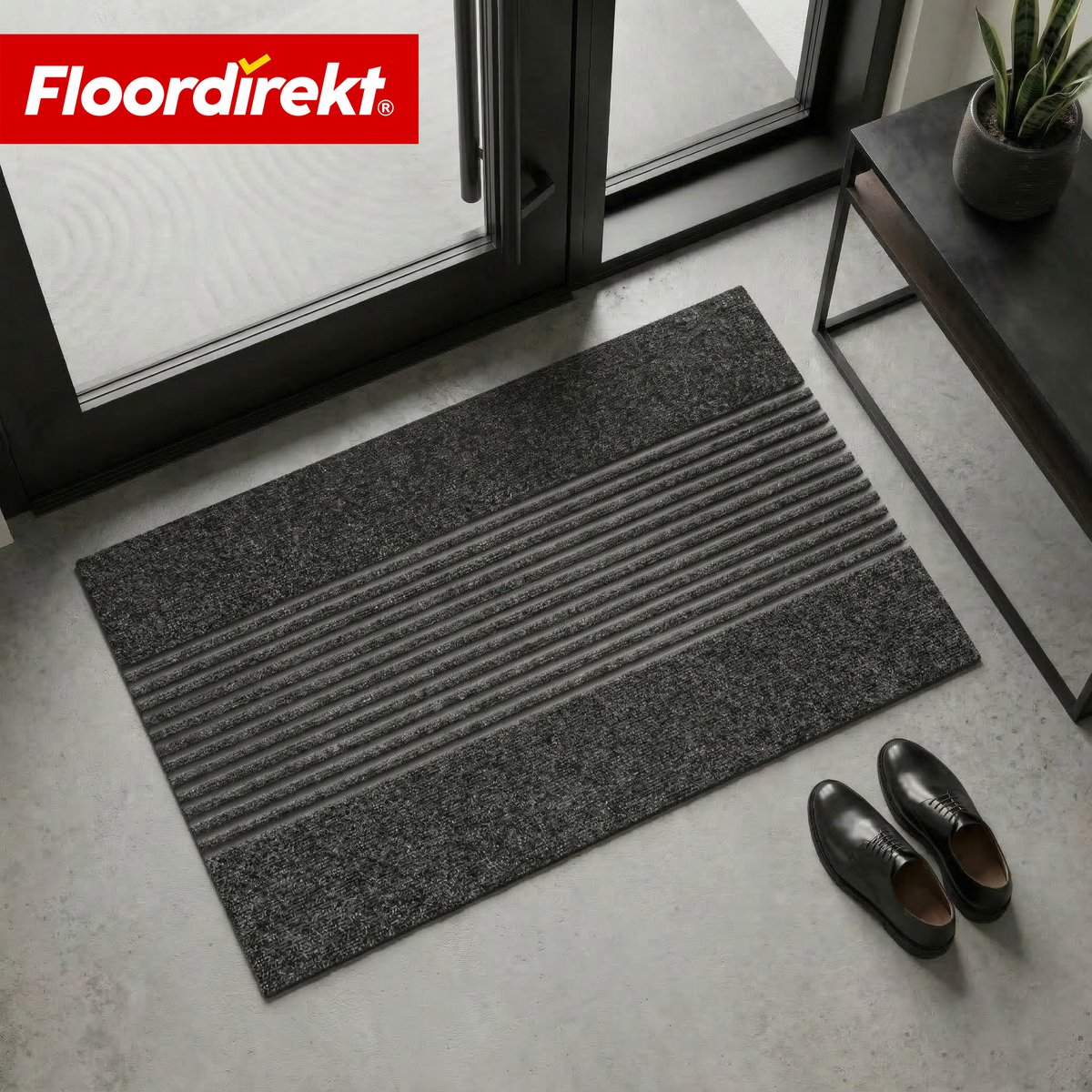 Floordirekt Droogloopmat Circa - Wasbare Schoonloopmat - Deurmat voor Binnen & Buiten - Antraciet Strepen - 90 x 150 cm - Antislip TPE-achterzijde - Hoogwaardig & Duurzaam - Moderne Patronen - Verkrijgbaar in Verschillende Maten & Kleuren