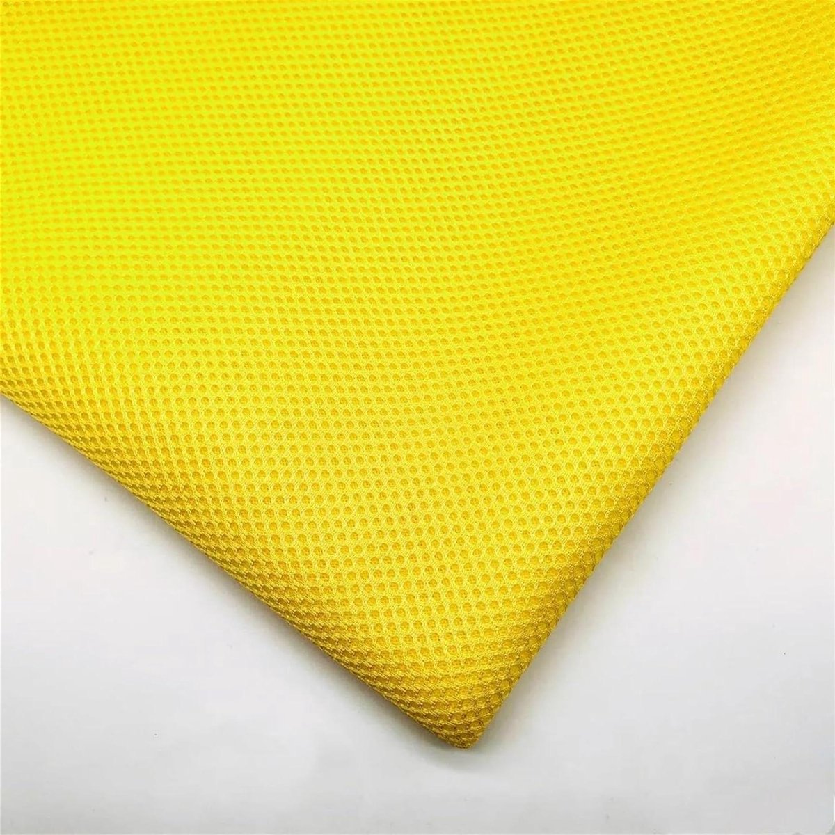 Luidsprekerdoek - Speaker stof - Bescherming geluid - Stof en vuilwerend - 50x150 cm - Geel