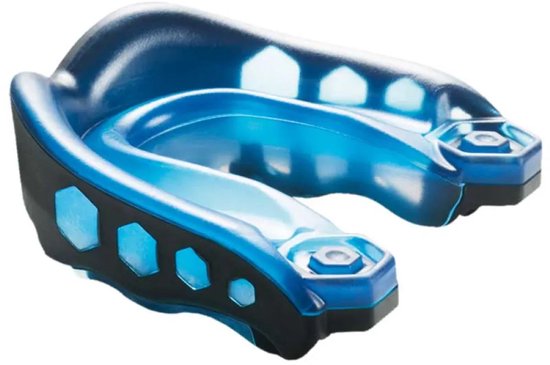 Blauw-zwarte mondbeschermer met hexagonale openingen, gedetailleerde foto.