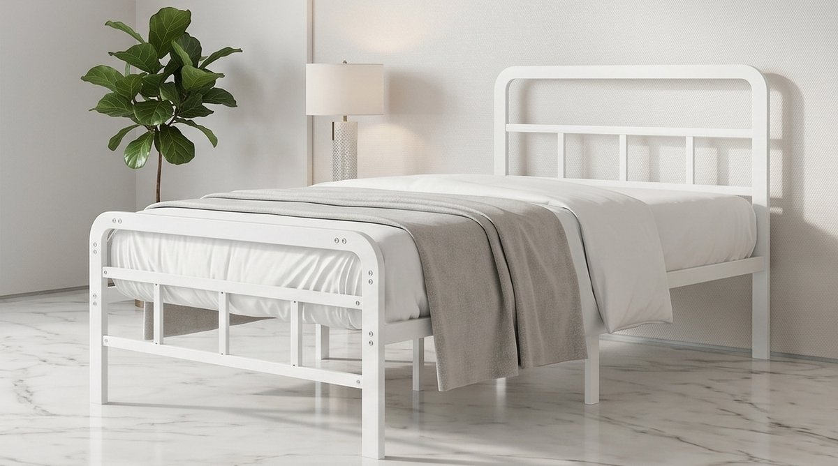 Minimalistisch Metalen Eenpersoonsbed 75x190 cm met Hoofdbord en Voeteneinde – Stevig Stalen Bedframe 36 cm Hoog – Stil, Onderbed Opbergruimte, Wit – Mobili Bella