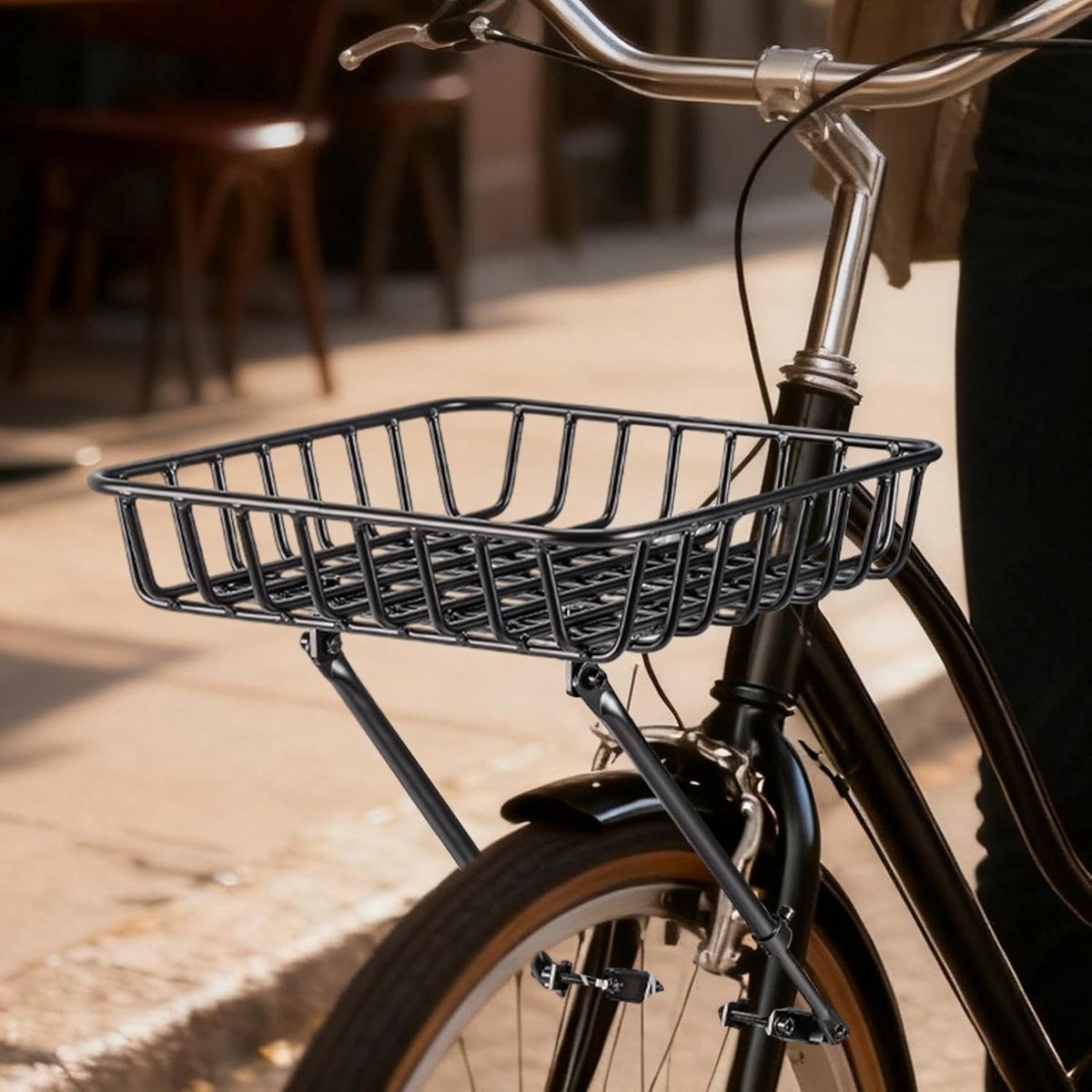 Fietsmand - Voorrek tas - Boodschappen vervoeren - Driehoekige steun - 33x33x7.5cm - Zilverkleurig