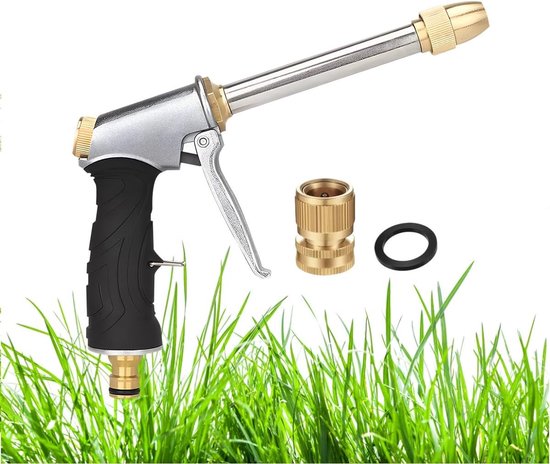 Spuitpistool voor tuinslang, zilverkleurig en zwart met messing details en bijpassende connector op groen gras.