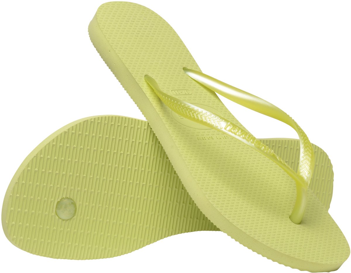 Slim-fit kinderslippers om aan te trekken