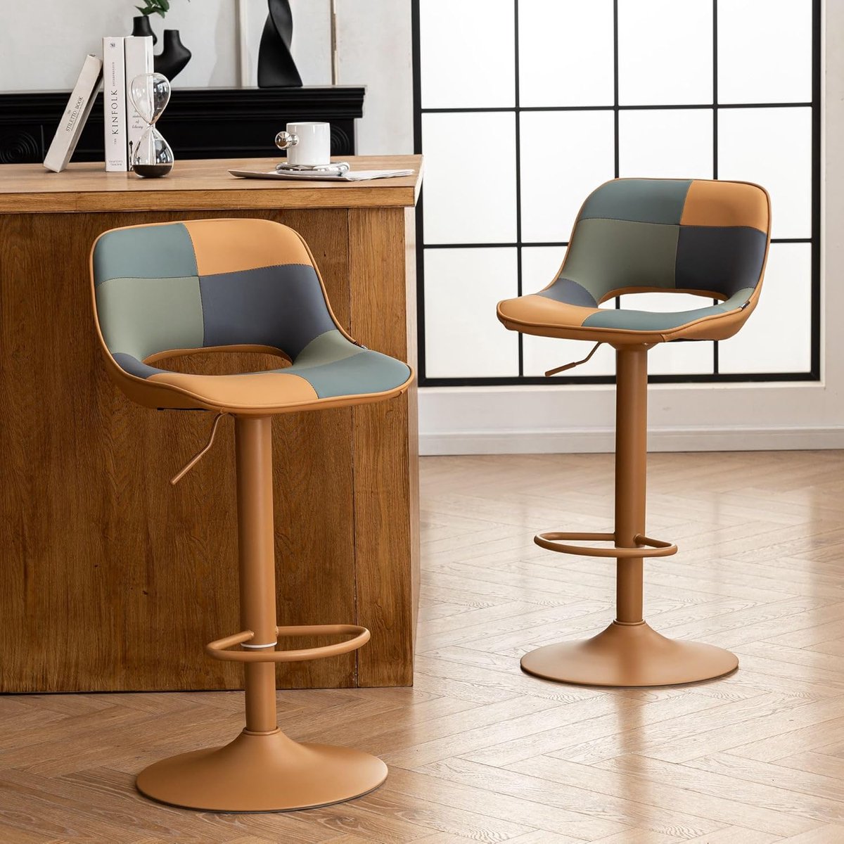 Barkruk Set van 2 Verstelbaar 44 x 49 x 80 cm – Boho Patchwork Design Barstoelen 360° Draaibaar met Open Rugleuning – Luxe Kleurrijke Keukenkrukken Geelgroen – Urbanhome