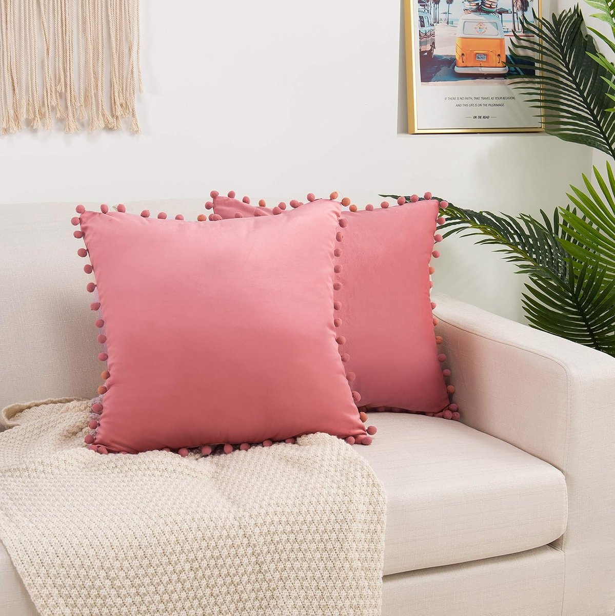 Set van 2 Luxe Fluweel Zachte Sierkussenshoezen met Pompons - Dusty Roze - 45x45 cm