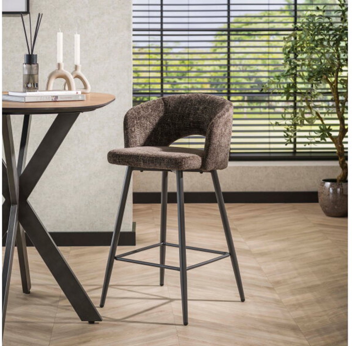 Meubelplaats Barstoel boucle salon. VPE2 - Tissee cargo bruin - barstoelen set van 2