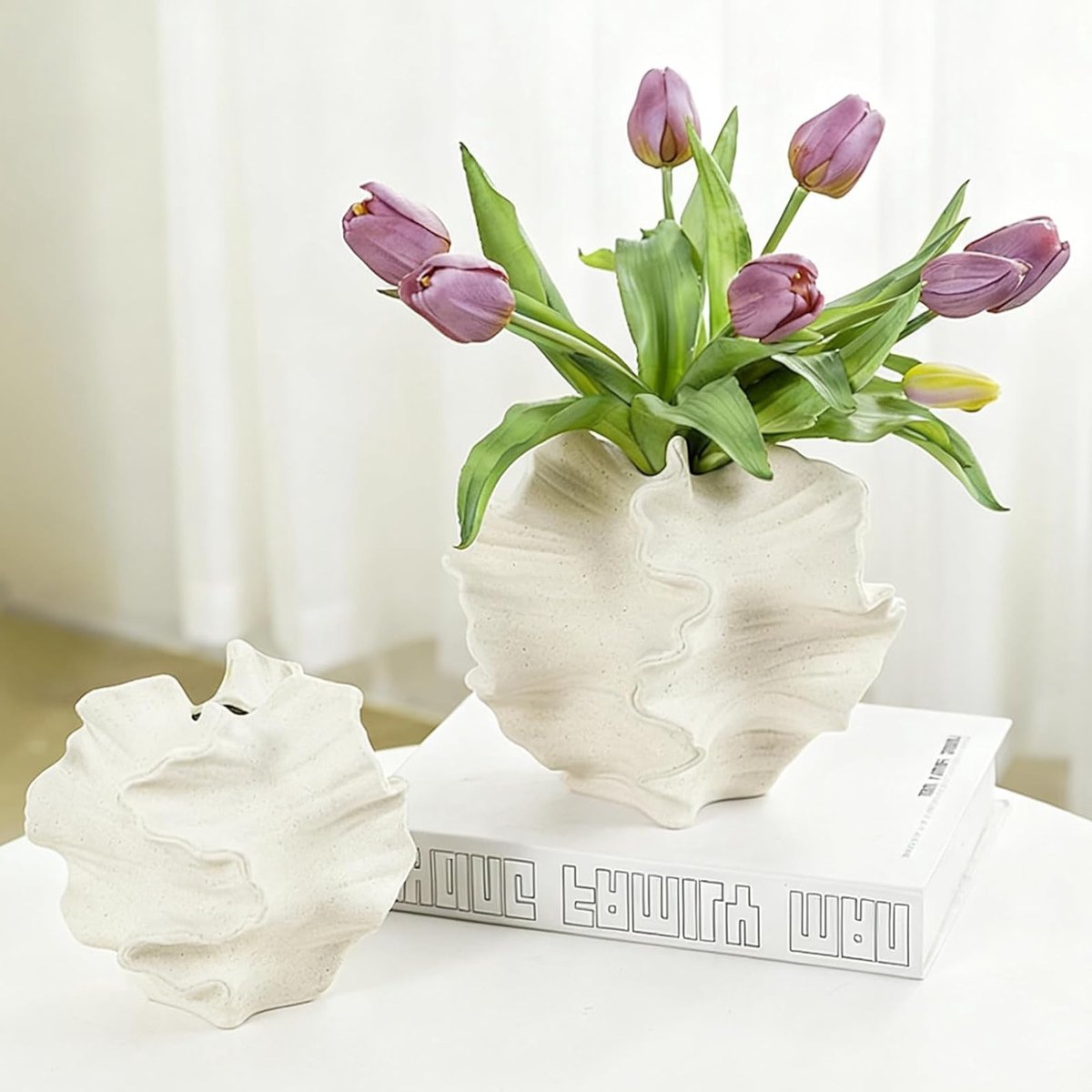 Moderne Keramische Vaasje voor Scandinavische Decoratie, Aesthetic Boho Bloemenvaas voor Thuis, Woonkamer en Kantoor, Set van 2 in Wit