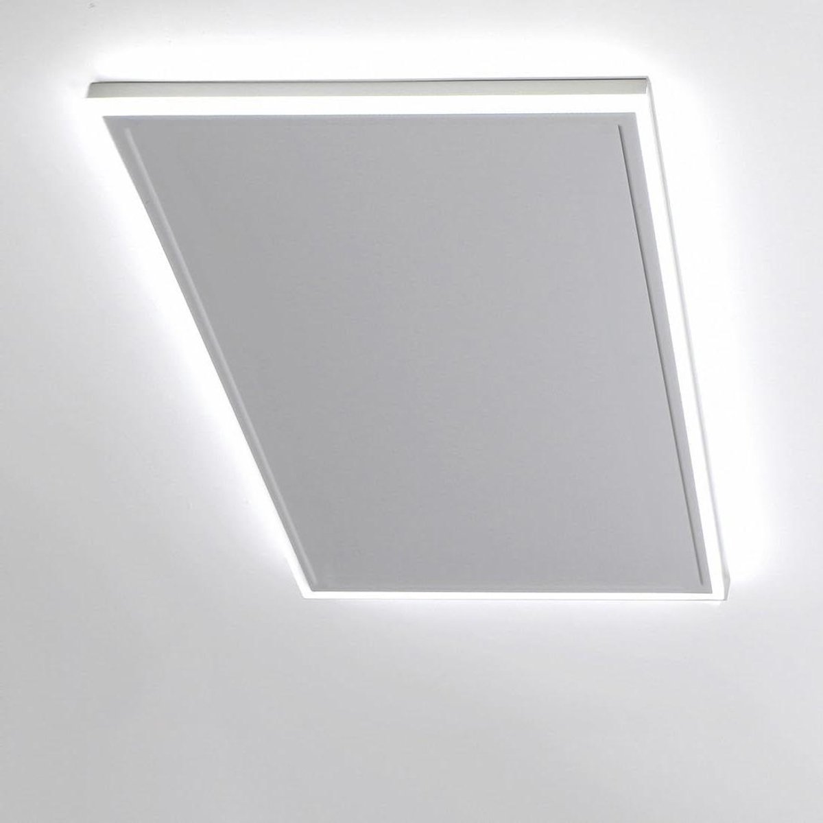 Infraroodpaneel met LED - Elektrische verwarming Paneel - Ruimte Verwarmen - Wifi Ingeschakeld - 63x128 cm - Wit