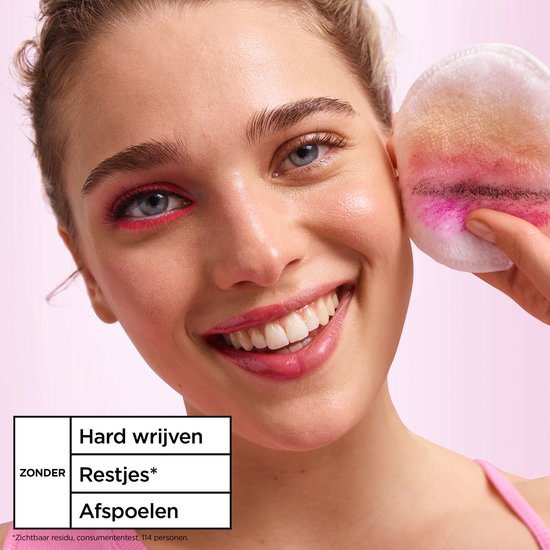 Vrouw met roze oogschaduw en make-up op een wattenschijfje. Tekst: Hard wrijven, Restjes, Afspoelen.