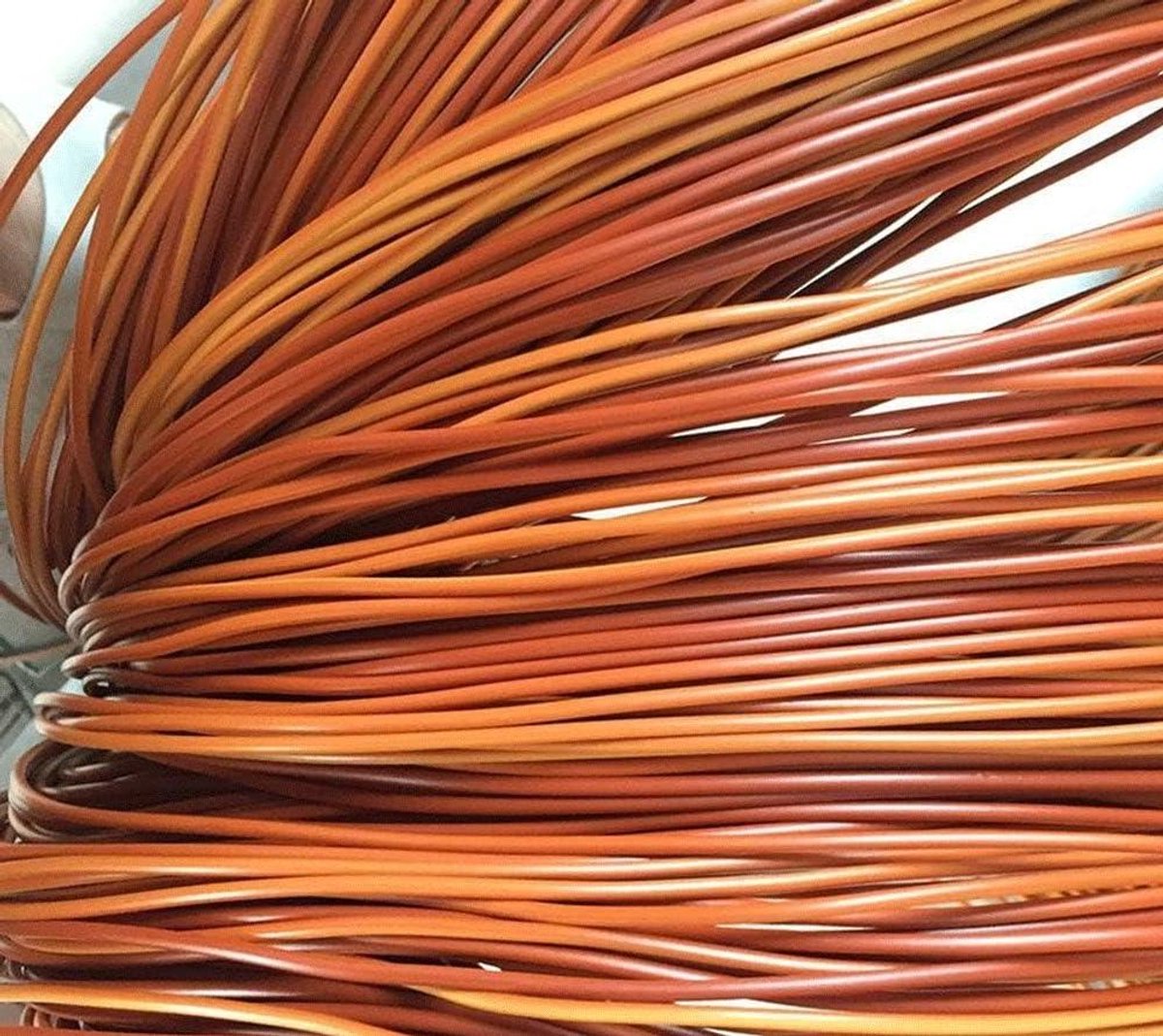 Synthetisch Rotan - Kunststof Draad - Meubels Repareren - Waterdicht Duurzaam - 500 Gram - Oranje