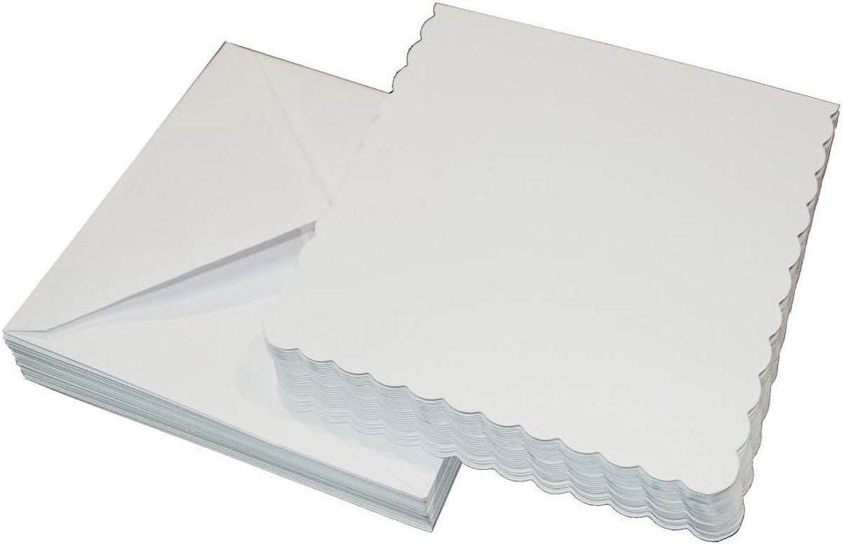 Kaart en envelop - Wenskaart set - Uitnodigingen versturen - Geschulpte rand - 7 x 7 inch - Wit