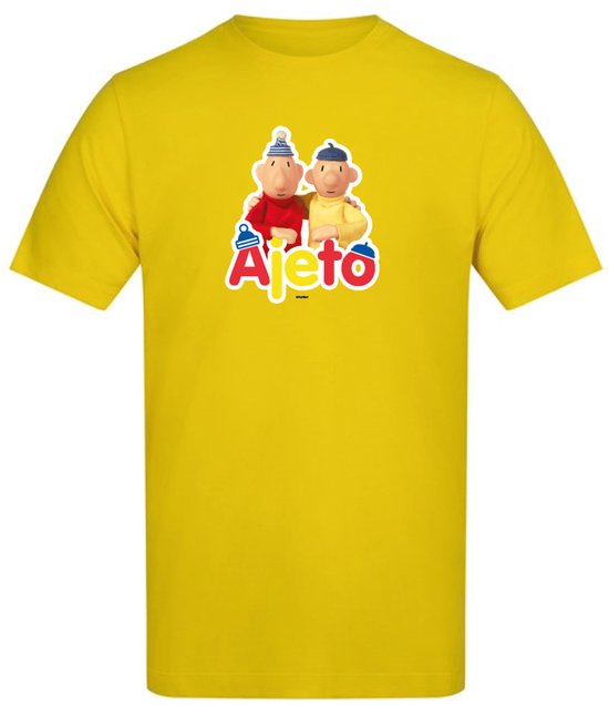 Gele T-shirt met een print van Buurman & Buurman Ajeto, met de personages in rode en gele kleding.